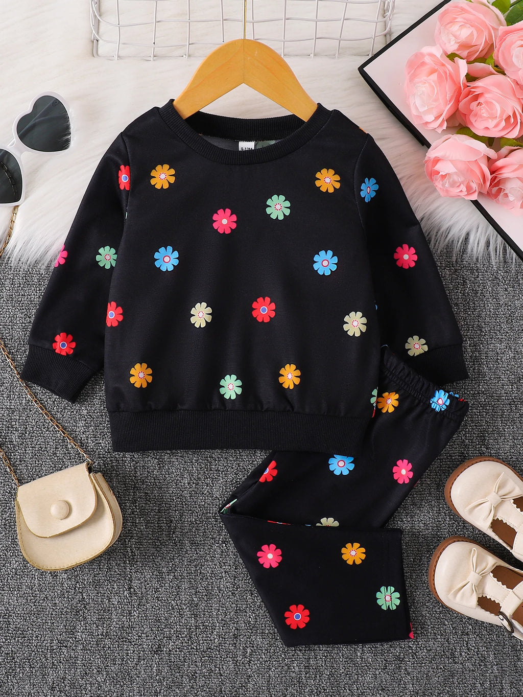 Black Base Colorful Flower Fun Set
