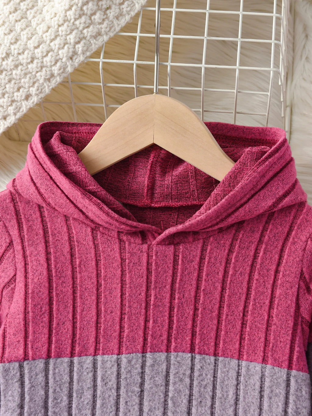 pink Color-Blocked Two piece set