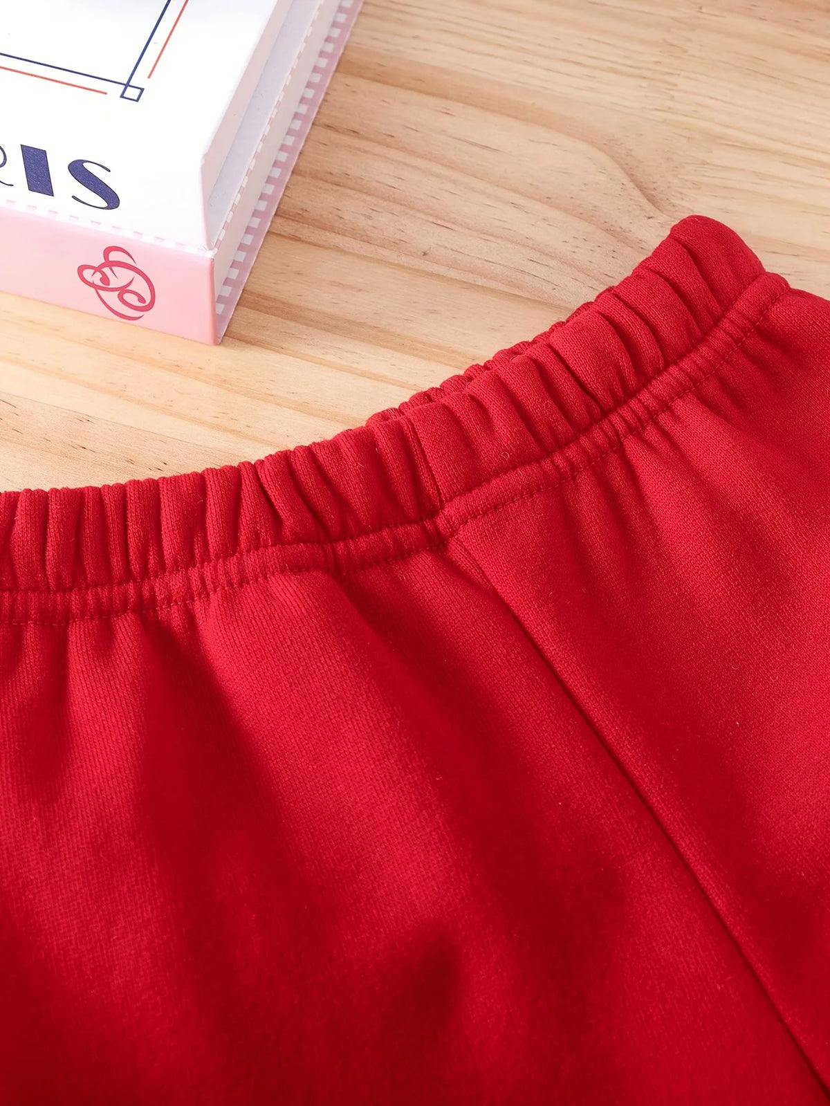 Two-piece cartoon animal fleece hoodie and long pants set for newborn baby girls in autumn and winter